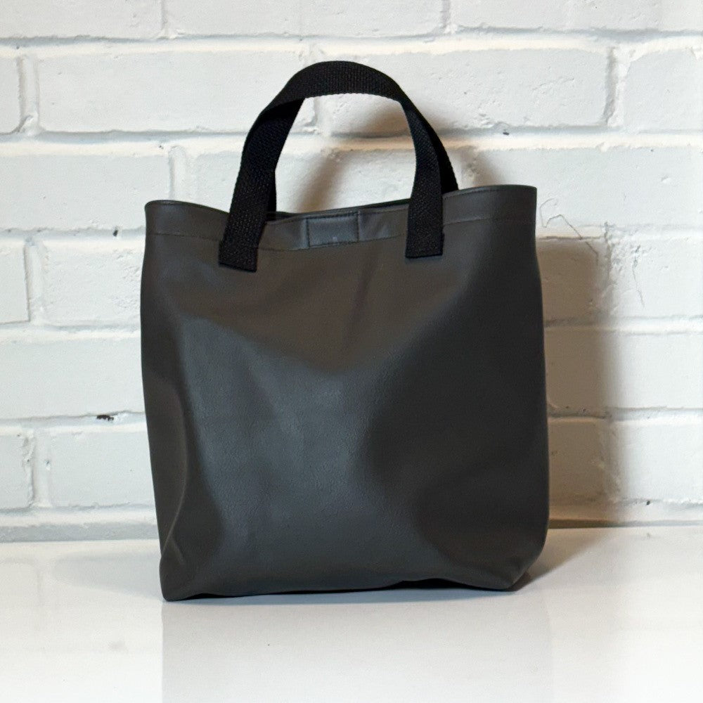 Sac à lunch modèle Monsieur - Cuir Charcoal