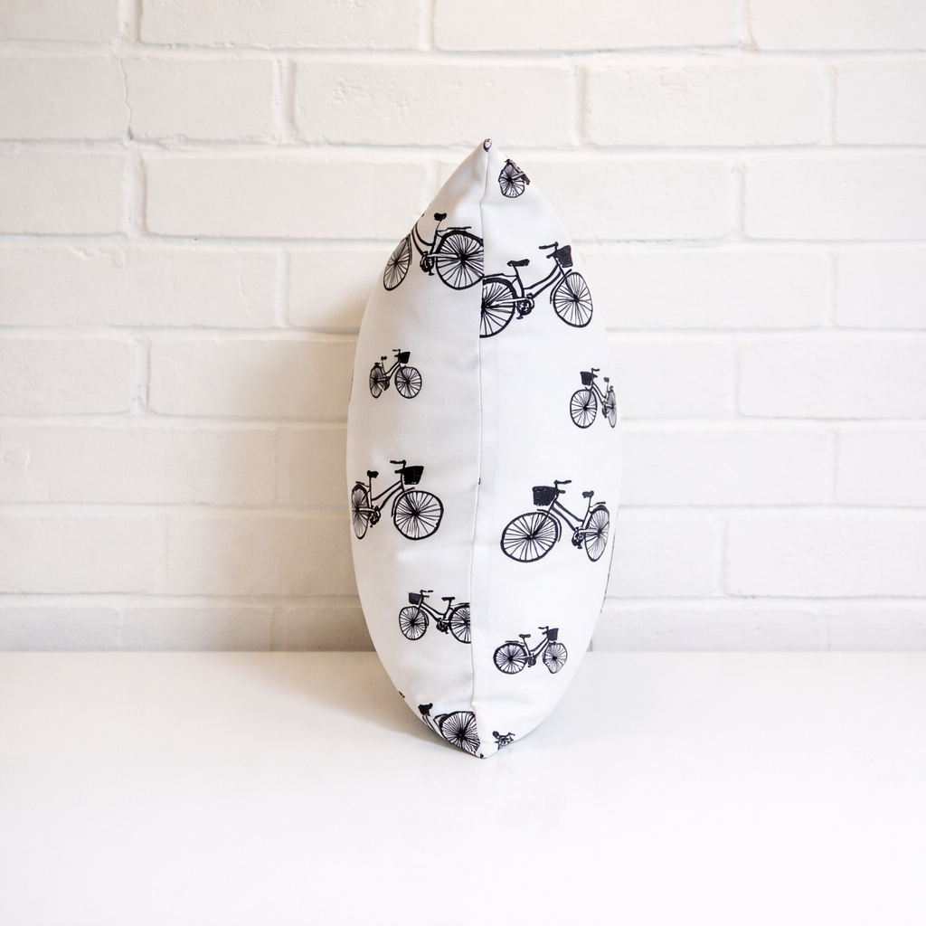 Housse de coussin - Vélo noir et blanc