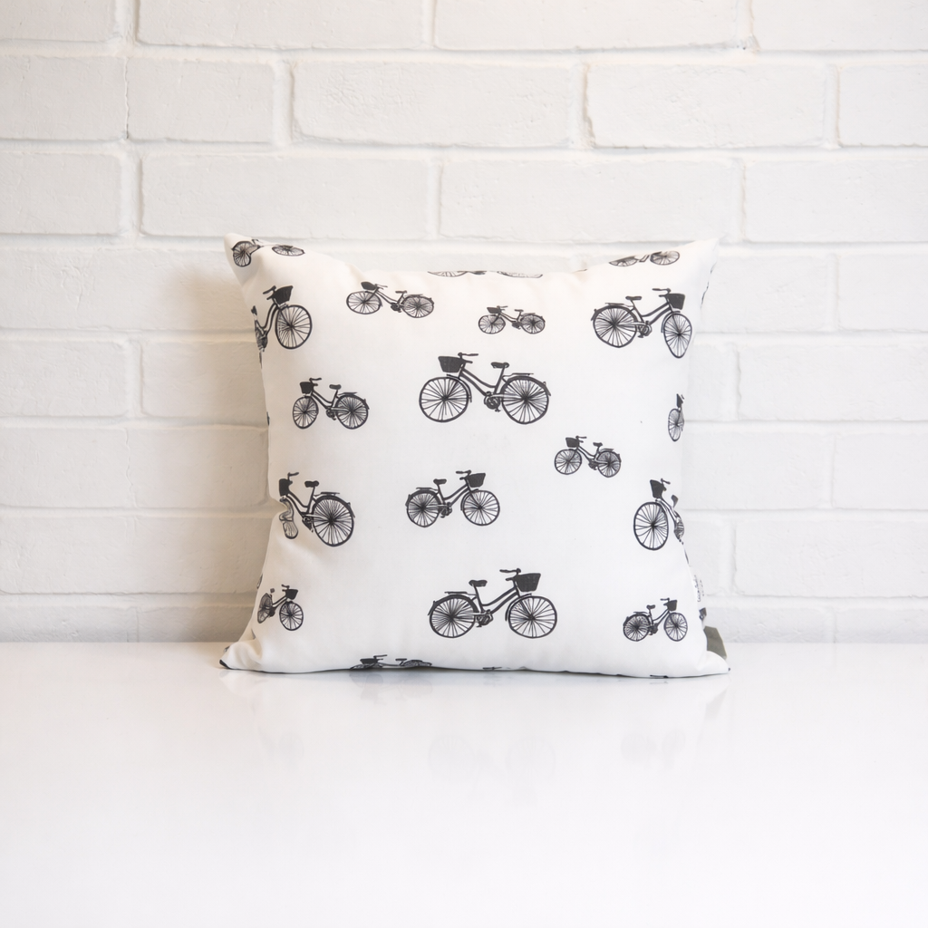 Housse de coussin - Vélo noir et blanc