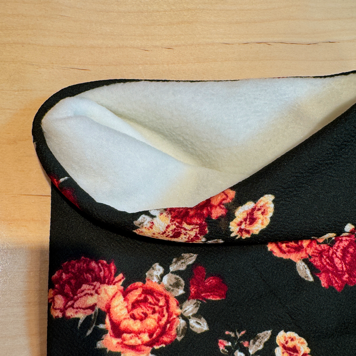 Cache-cou Polar - Vintage Roses