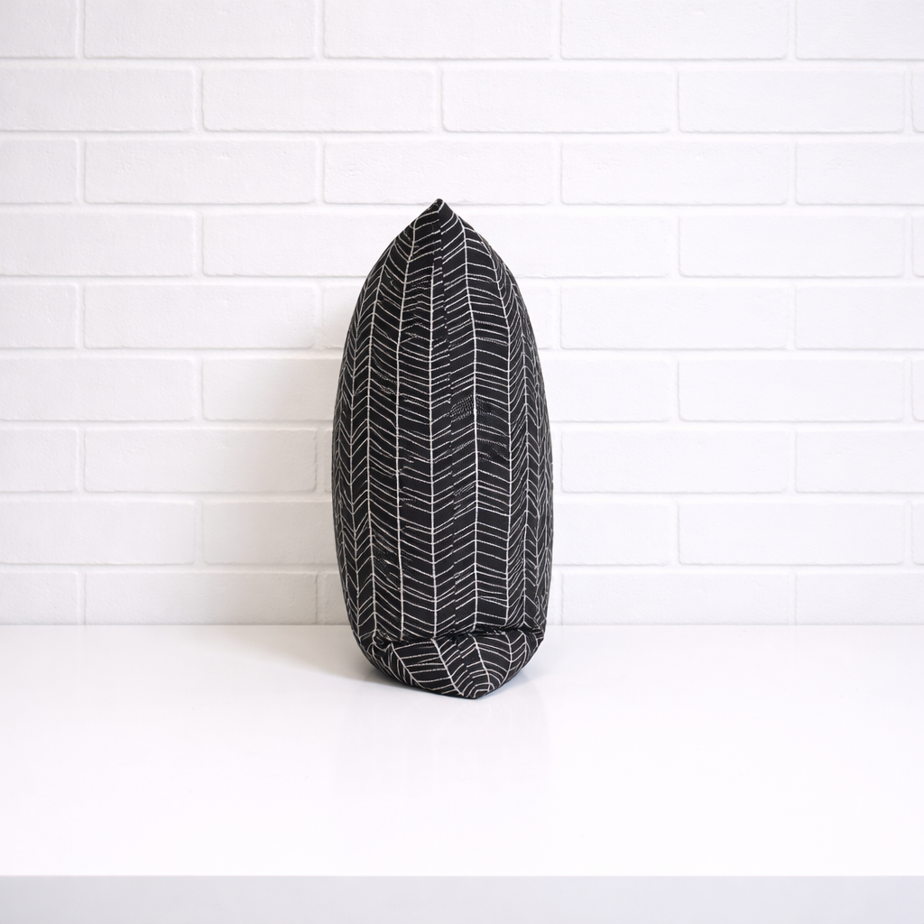 Housse de coussin - chevron noir